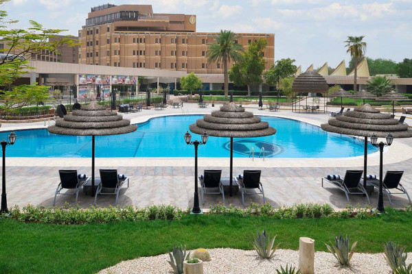 hotel-img